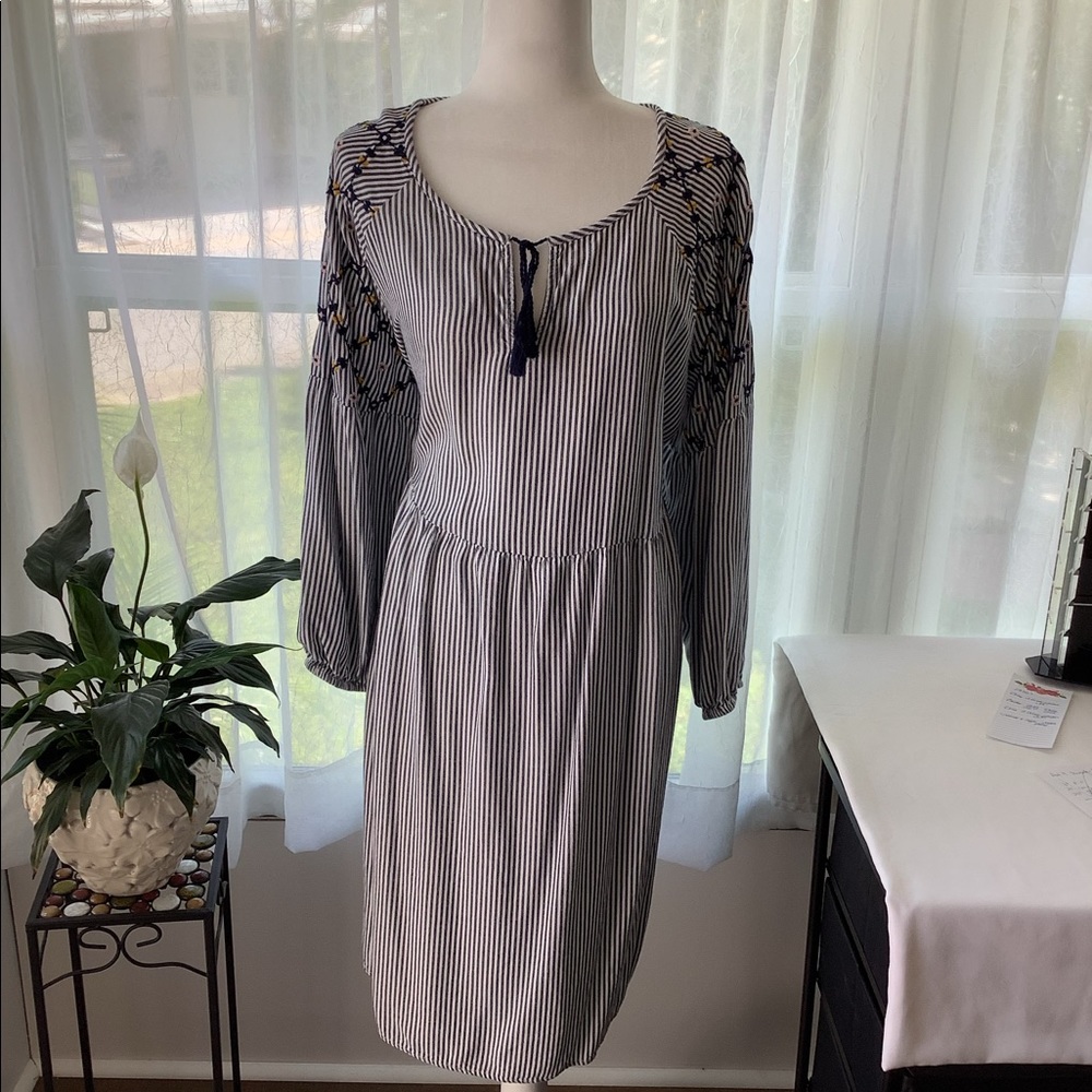 Old Navy ladies dress